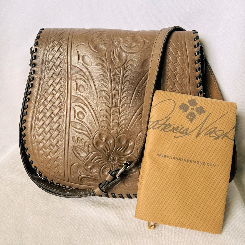 Patricia Nash Salerno Saddlebag